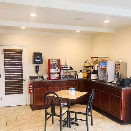 Rodeway Inn & Suites Sheridan Ngoại thất bức ảnh