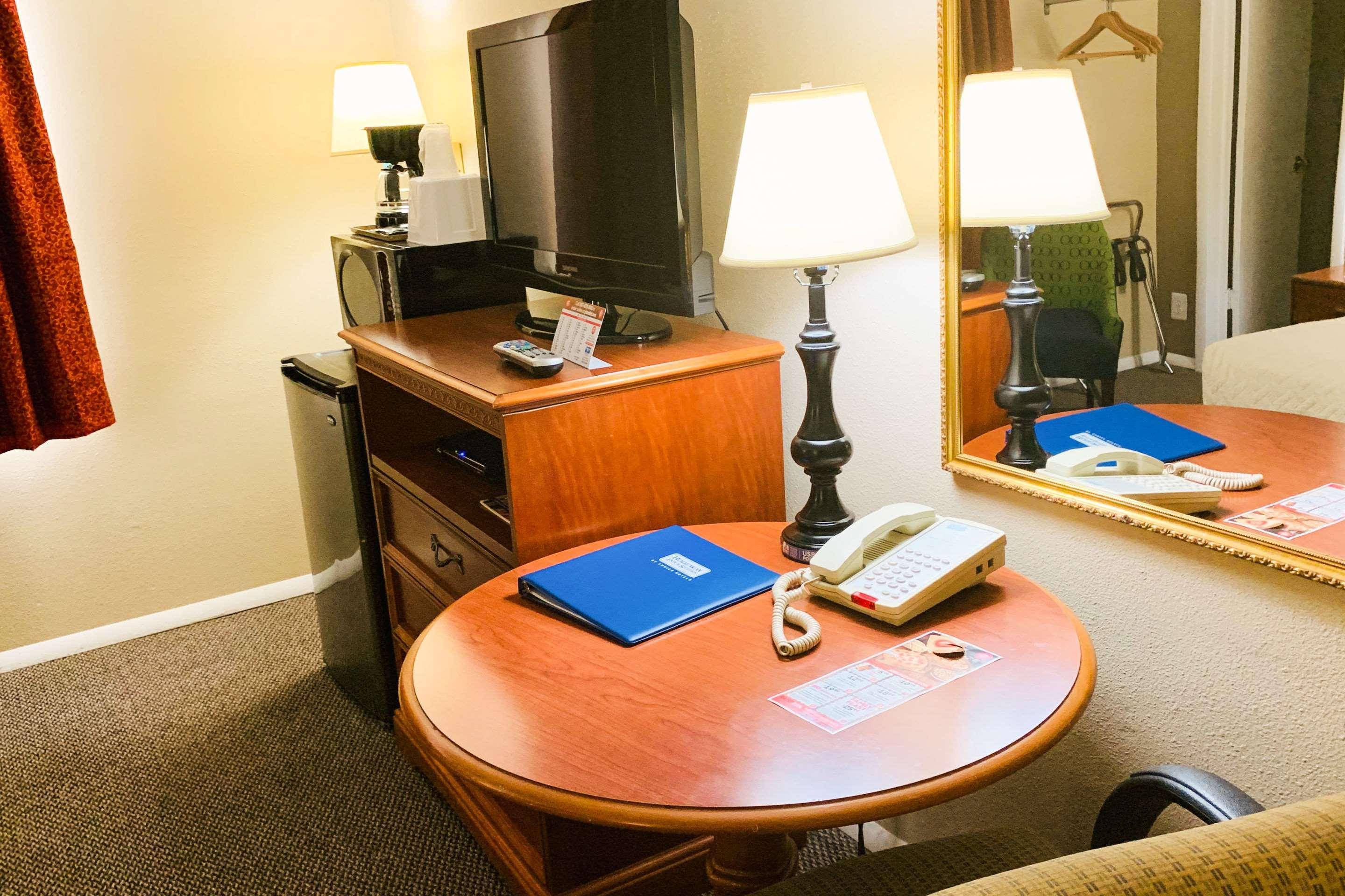 Rodeway Inn & Suites Sheridan Ngoại thất bức ảnh